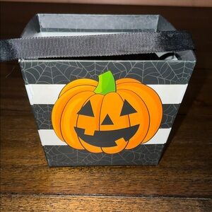 Halloween Jack O’Lantern Cardstock Basket